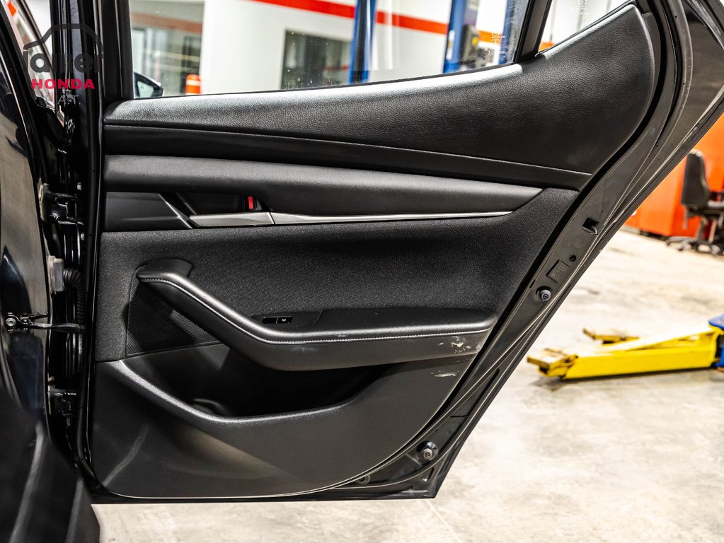 Mazda 3 Sport GX 2024 à Montréal, Québec - 13 - w1024h768px