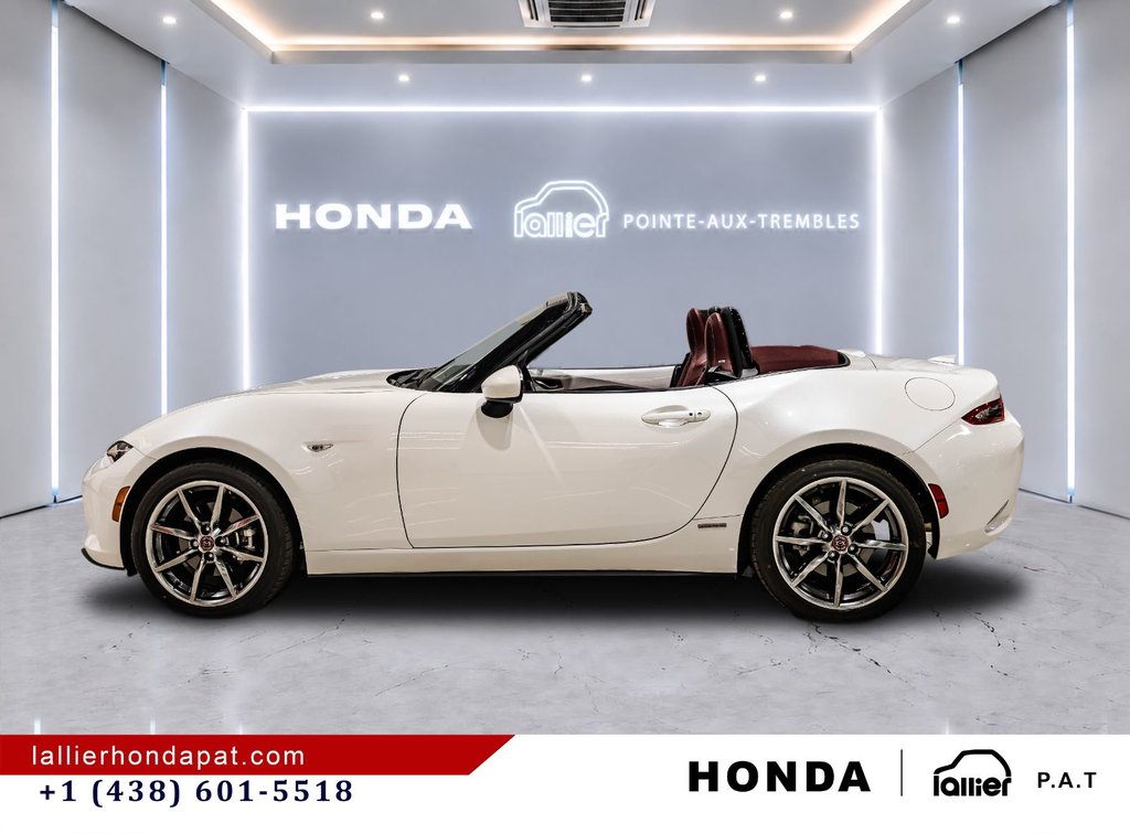 Mazda MX-5 100th Anniversary Edition 2021 à Montréal, Québec - 4 - w1024h768px