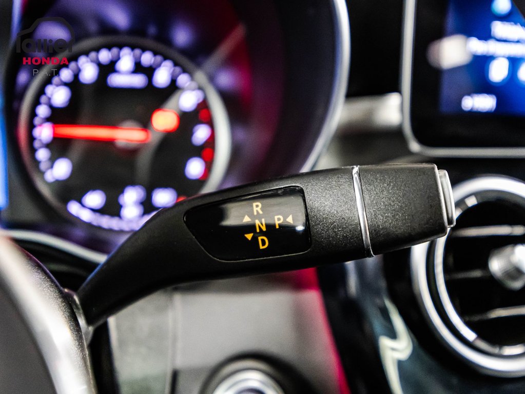 Mercedes-Benz GLC 300 2020 à , Québec - 27 - w1024h768px