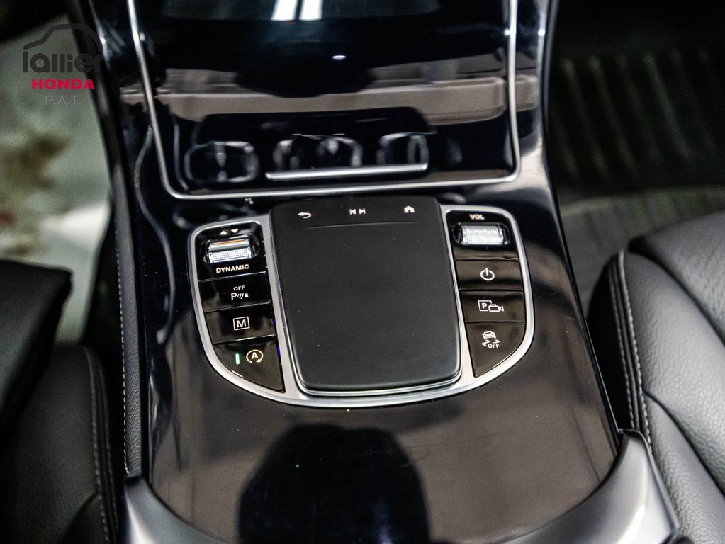 Mercedes-Benz GLC 300 2020 à , Québec - 26 - w1024h768px