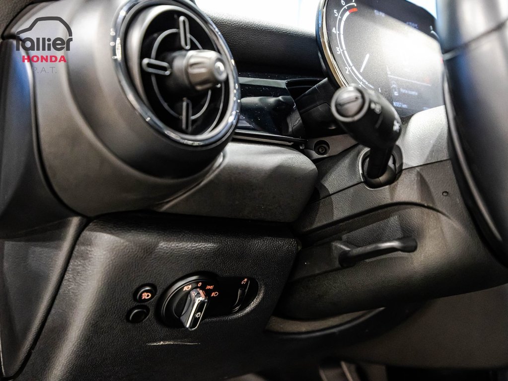 2023 MINI Convertible Cooper S in Montreal, Quebec - 21 - w1024h768px