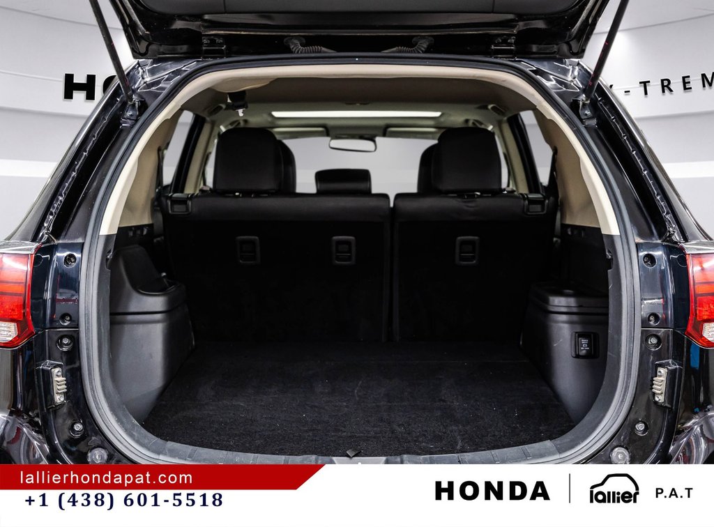 Mitsubishi Outlander PHEV GT 2018 à Montréal, Québec - 16 - w1024h768px
