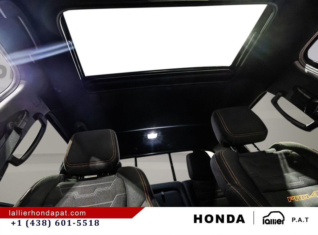 2022 Nissan Frontier PRO-4X in Montréal, Quebec - 20 - w1024h768px