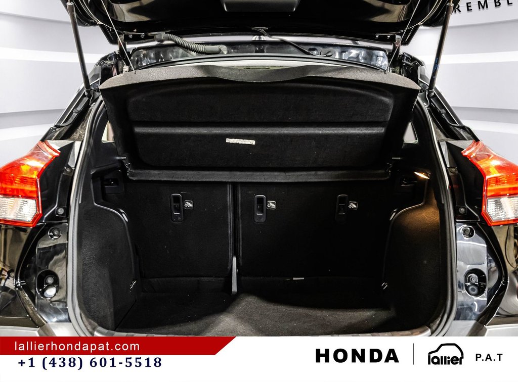 2019 Nissan Kicks SR in Montreal, Quebec - 16 - w1024h768px
