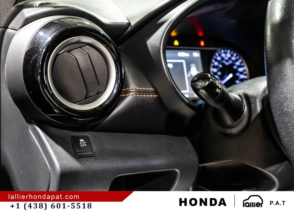 2019 Nissan Kicks SR in Montreal, Quebec - 21 - w1024h768px