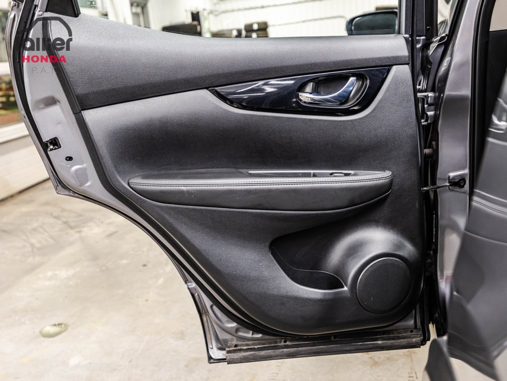 Nissan Qashqai SL AWD 1 PROPRIO JAMAIS ACCIDENTÉ 2022 à Montréal, Québec - 13 - w1024h768px