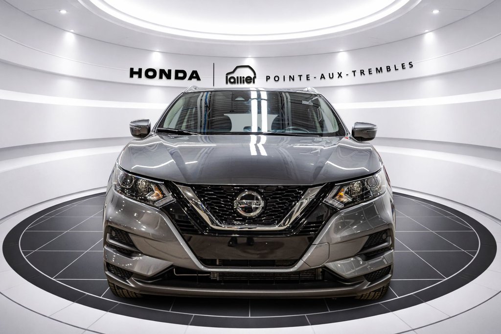 Nissan Qashqai SV 2023 à Montréal, Québec - 2 - w1024h768px
