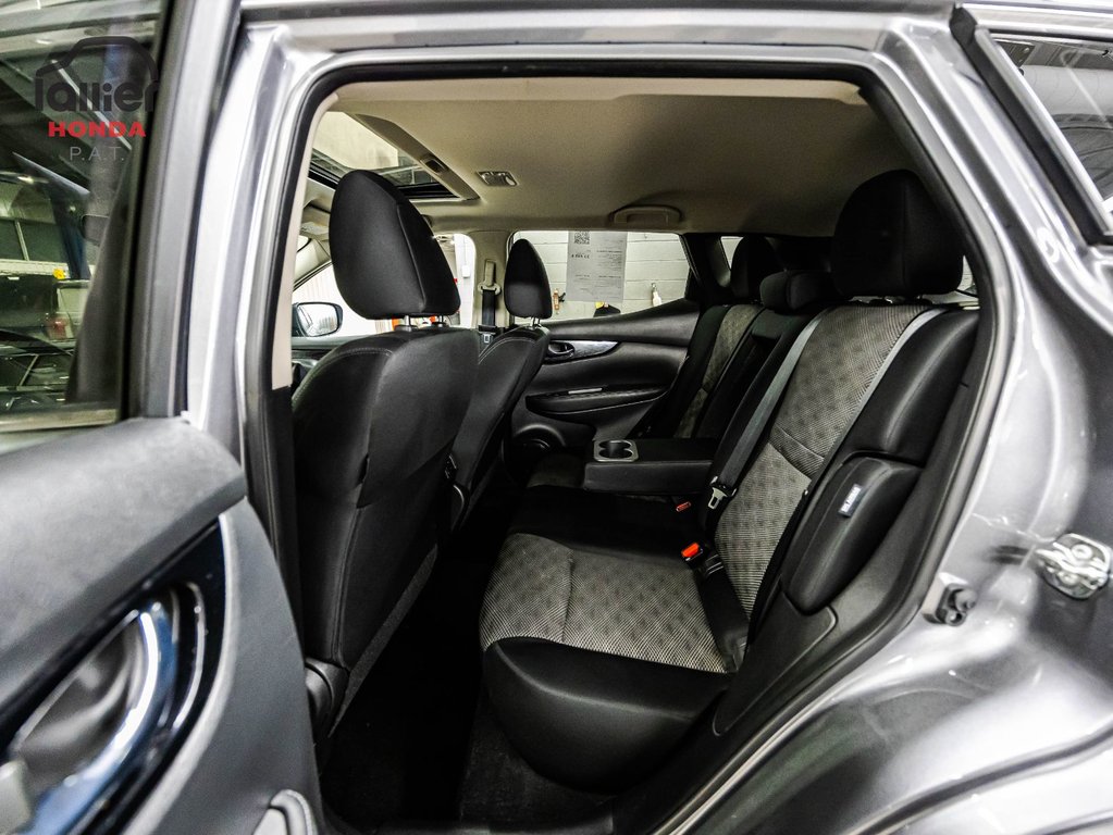 Nissan Qashqai SV 2023 à Montréal, Québec - 14 - w1024h768px