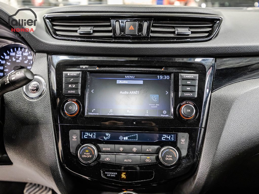 Nissan Qashqai SV 2023 à Montréal, Québec - 25 - w1024h768px