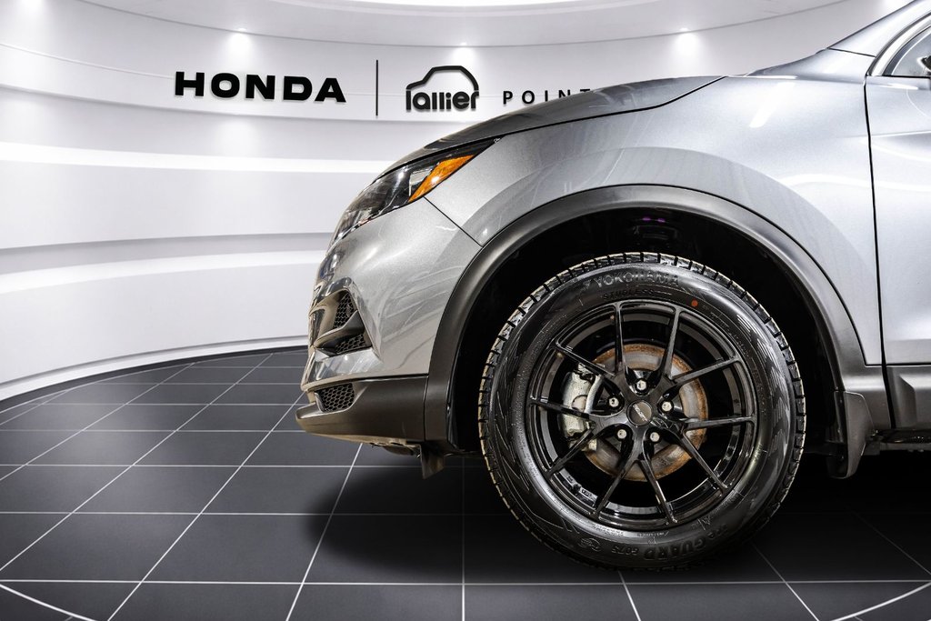 Nissan Qashqai SV 2023 à Montréal, Québec - 10 - w1024h768px