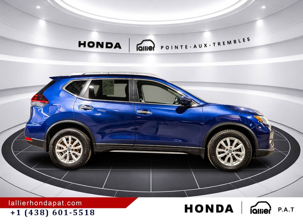 2020 Nissan Rogue SV in Montreal, Quebec - 8 - w1024h768px