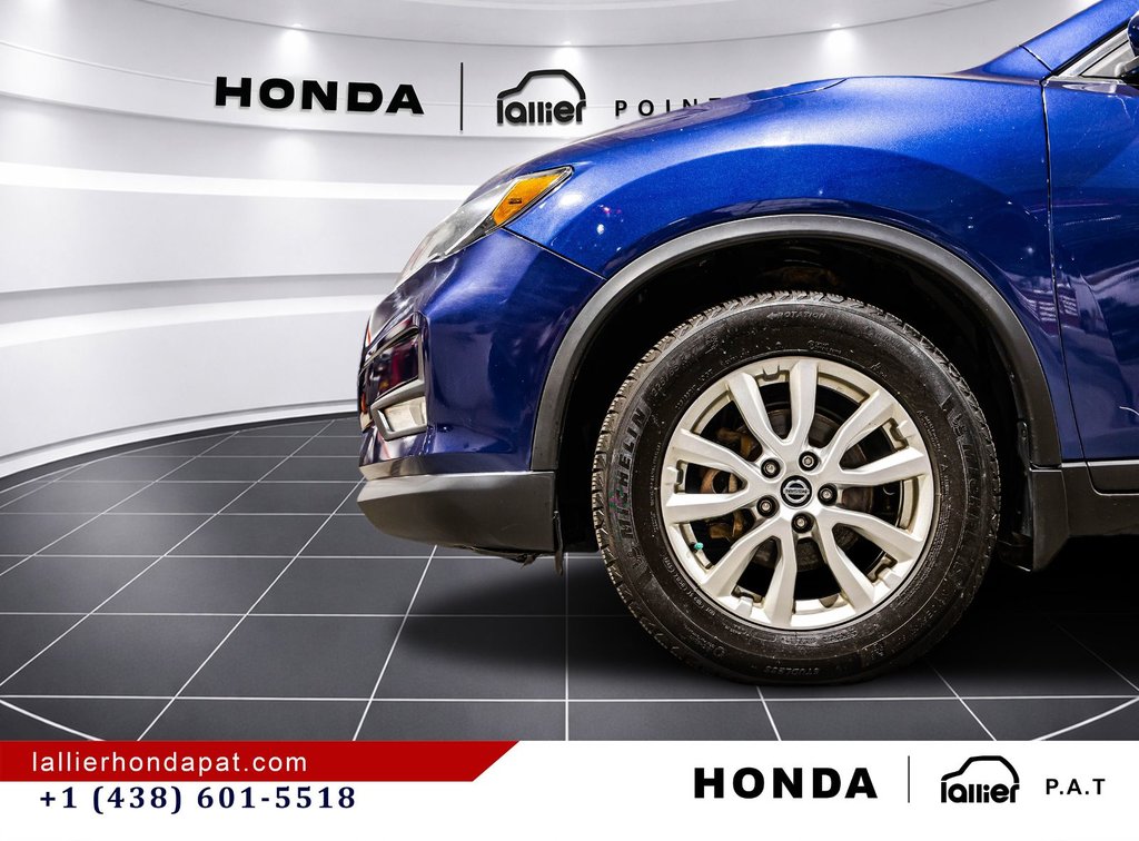 2020 Nissan Rogue SV in Montreal, Quebec - 10 - w1024h768px