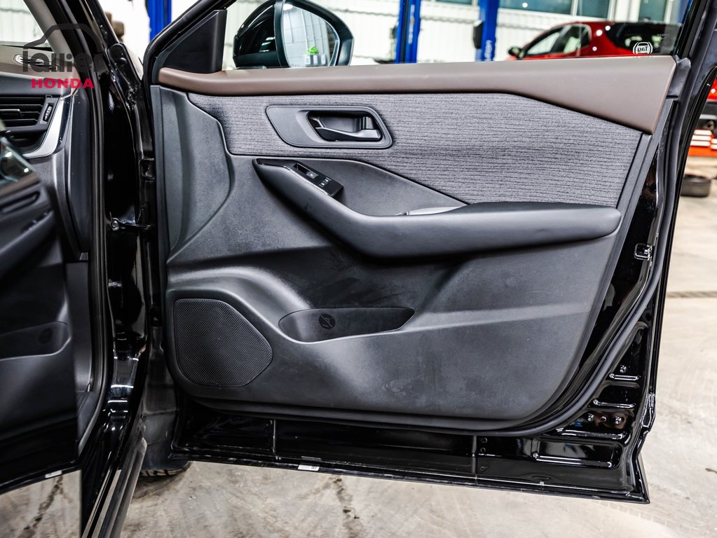 Nissan Rogue S AWD JAMAIS ACCIDENTÉ 2023 à , Québec - 16 - w1024h768px
