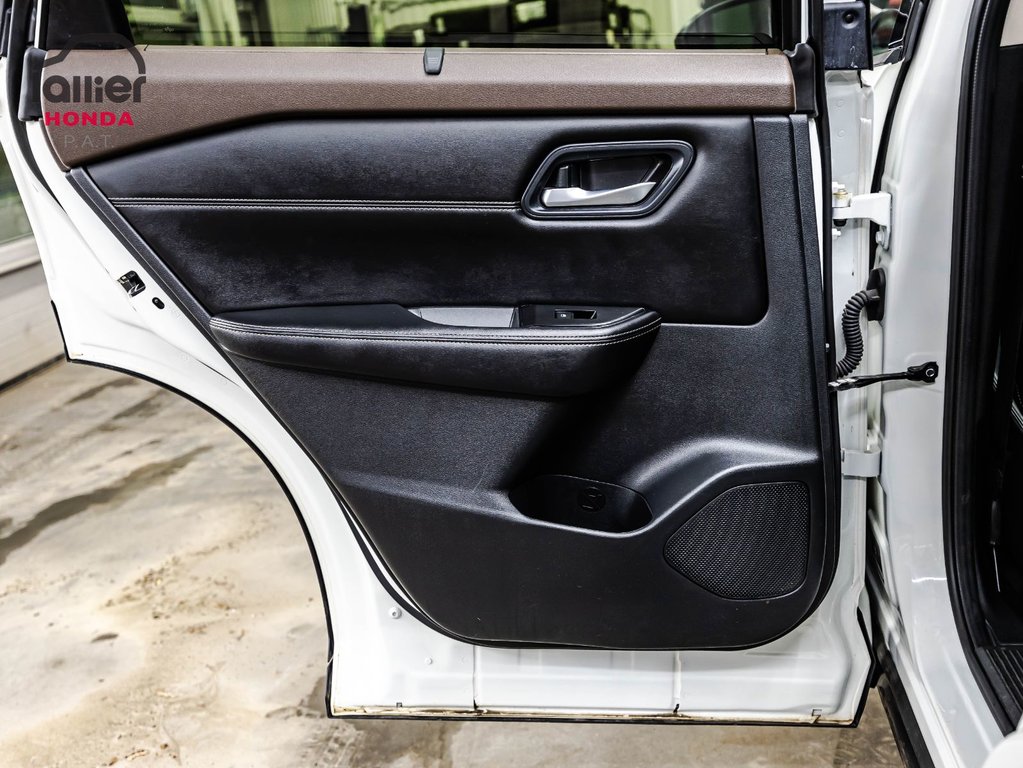 Nissan Rogue SV Midnight Edition 2023 à , Québec - 13 - w1024h768px