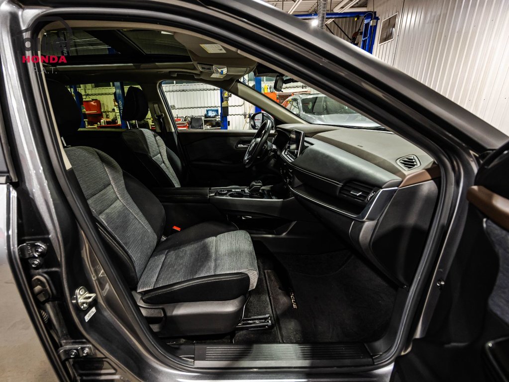 Nissan Rogue SV Midnight Edition 2023 à Montréal, Québec - 19 - w1024h768px