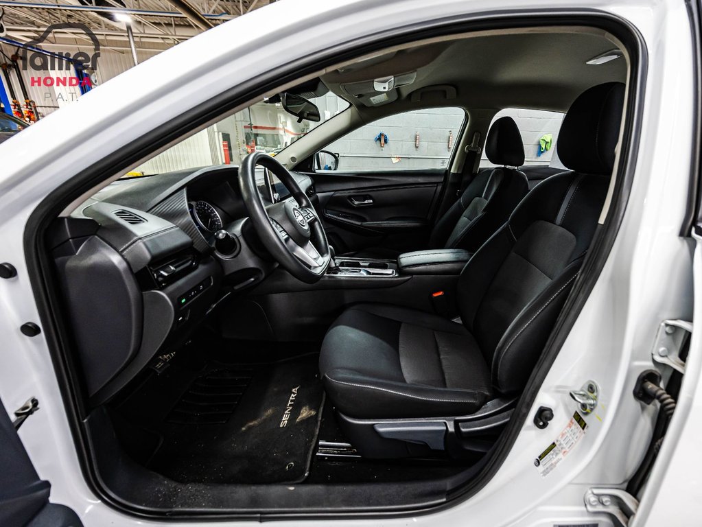 Nissan Sentra SV 2023 à Montréal, Québec - 19 - w1024h768px