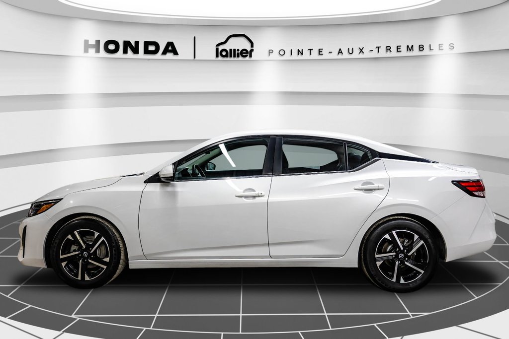 Nissan Sentra SV 2023 à Montréal, Québec - 4 - w1024h768px