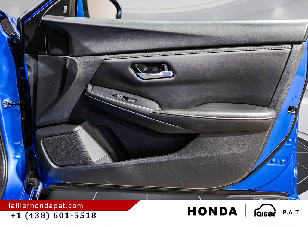 Nissan Sentra SV 2023 à Montréal, Québec - 17 - w1024h768px