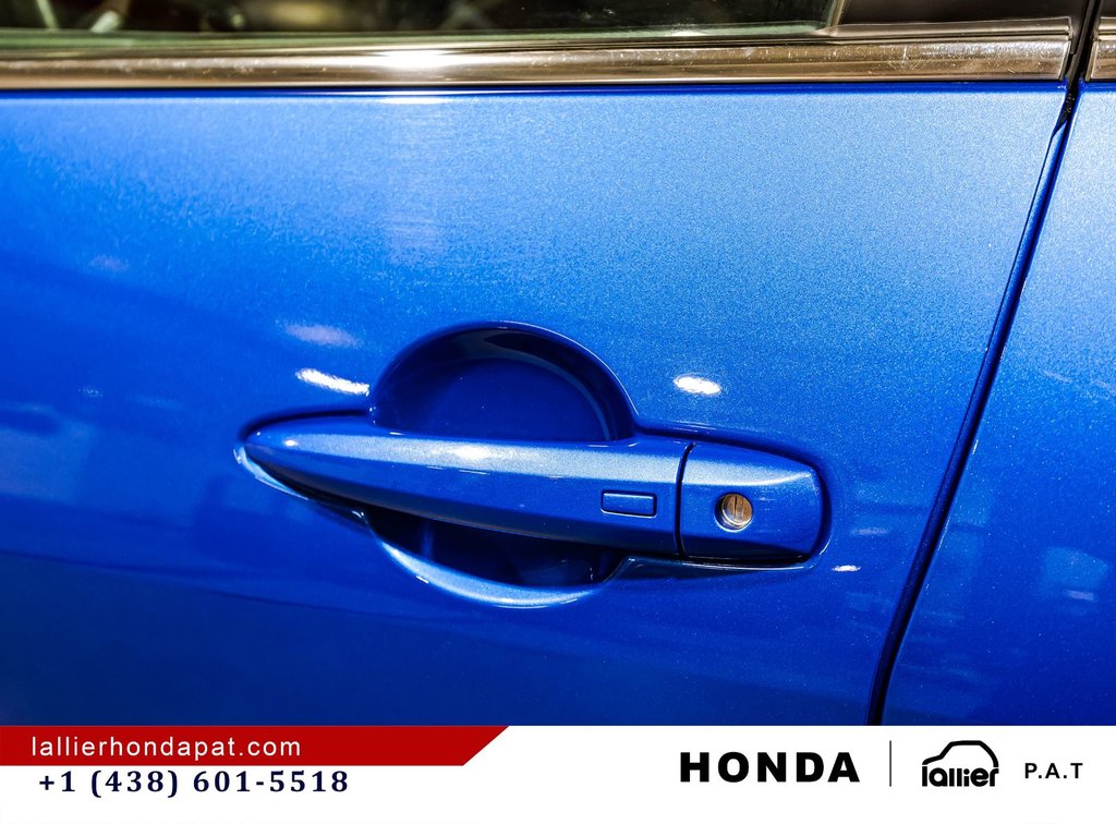 Nissan Sentra SV 2023 à Montréal, Québec - 11 - w1024h768px