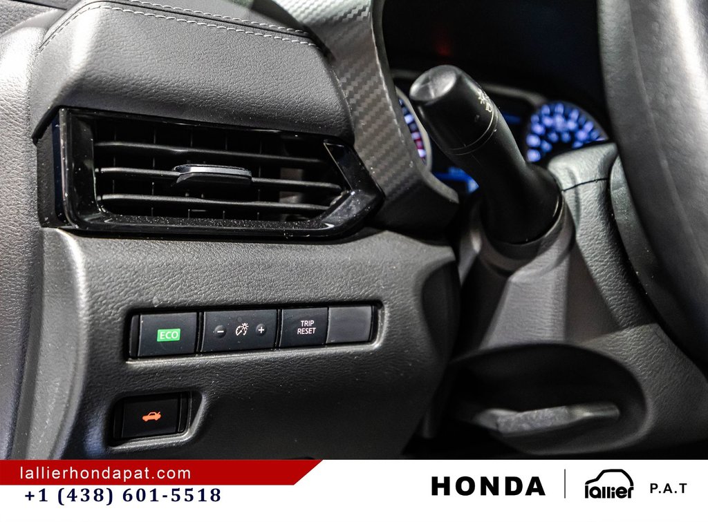 Nissan Sentra SV 2023 à Montréal, Québec - 21 - w1024h768px