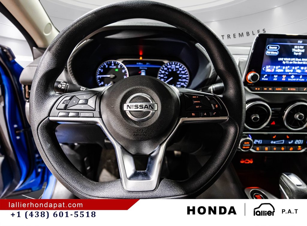 Nissan Sentra SV 2023 à Montréal, Québec - 22 - w1024h768px