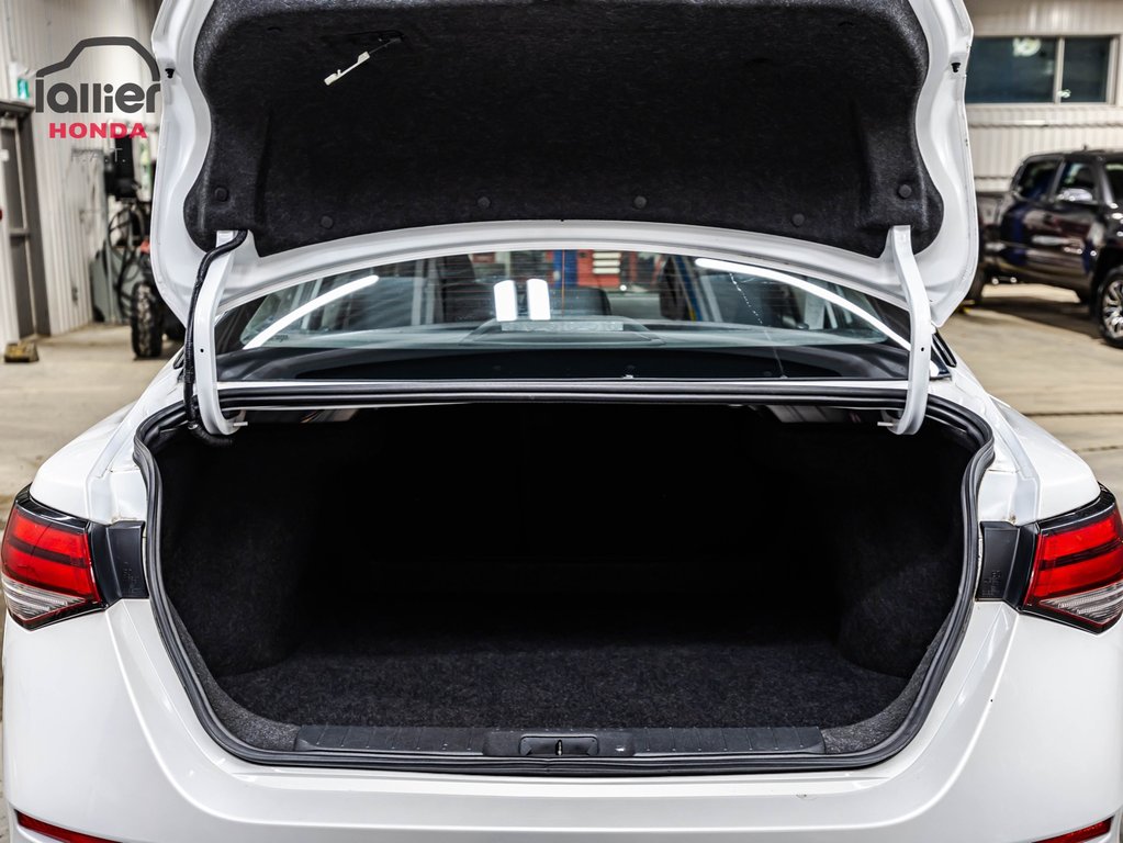 2024 Nissan Sentra SV in Montréal, Quebec - 16 - w1024h768px