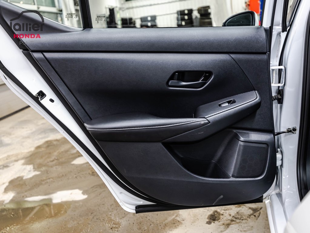 2024 Nissan Sentra SV in Montréal, Quebec - 13 - w1024h768px