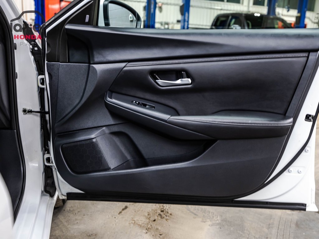 2024 Nissan Sentra SV in Montréal, Quebec - 17 - w1024h768px