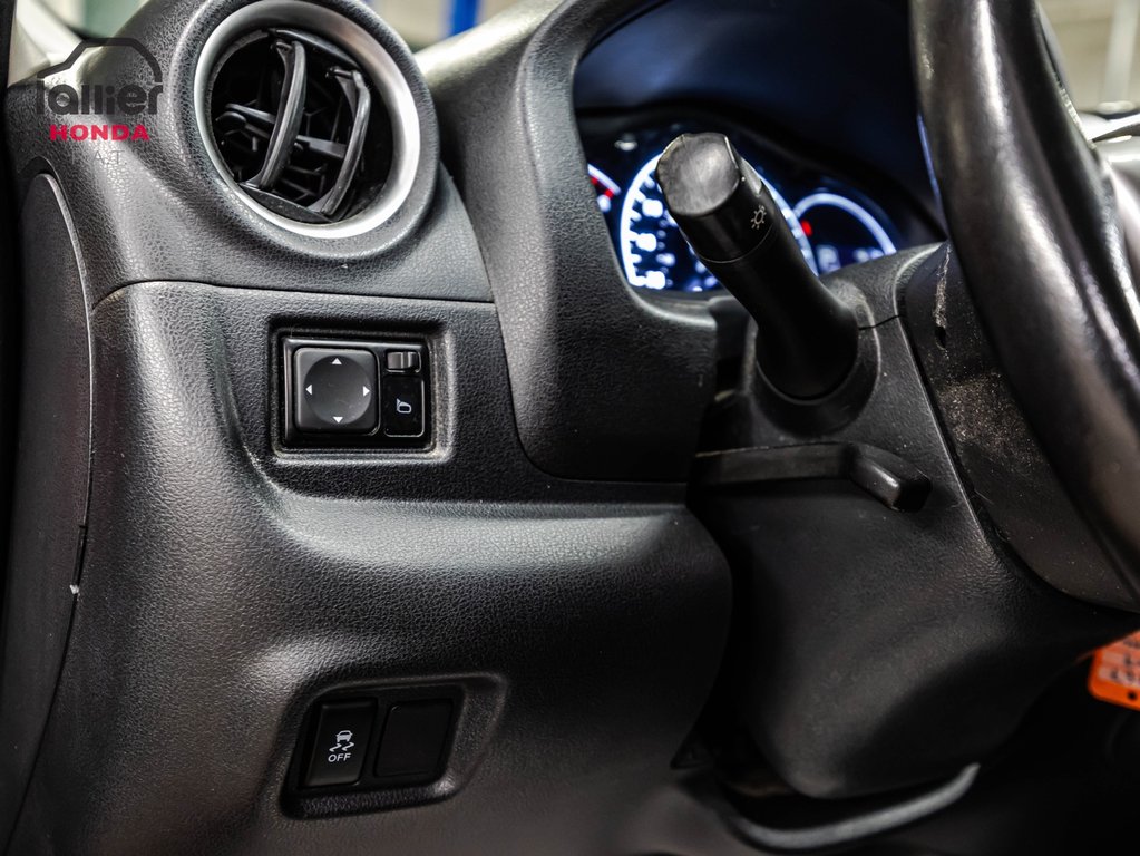 Nissan Versa Note SV 2017 à , Québec - 20 - w1024h768px