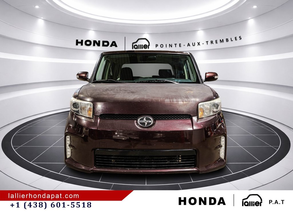 2015 Scion xB in Montreal, Quebec - 2 - w1024h768px