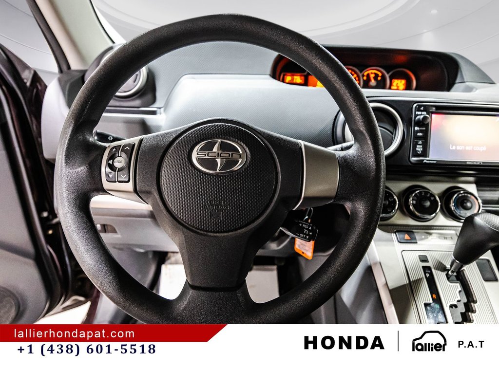 2015 Scion xB in Montreal, Quebec - 20 - w1024h768px