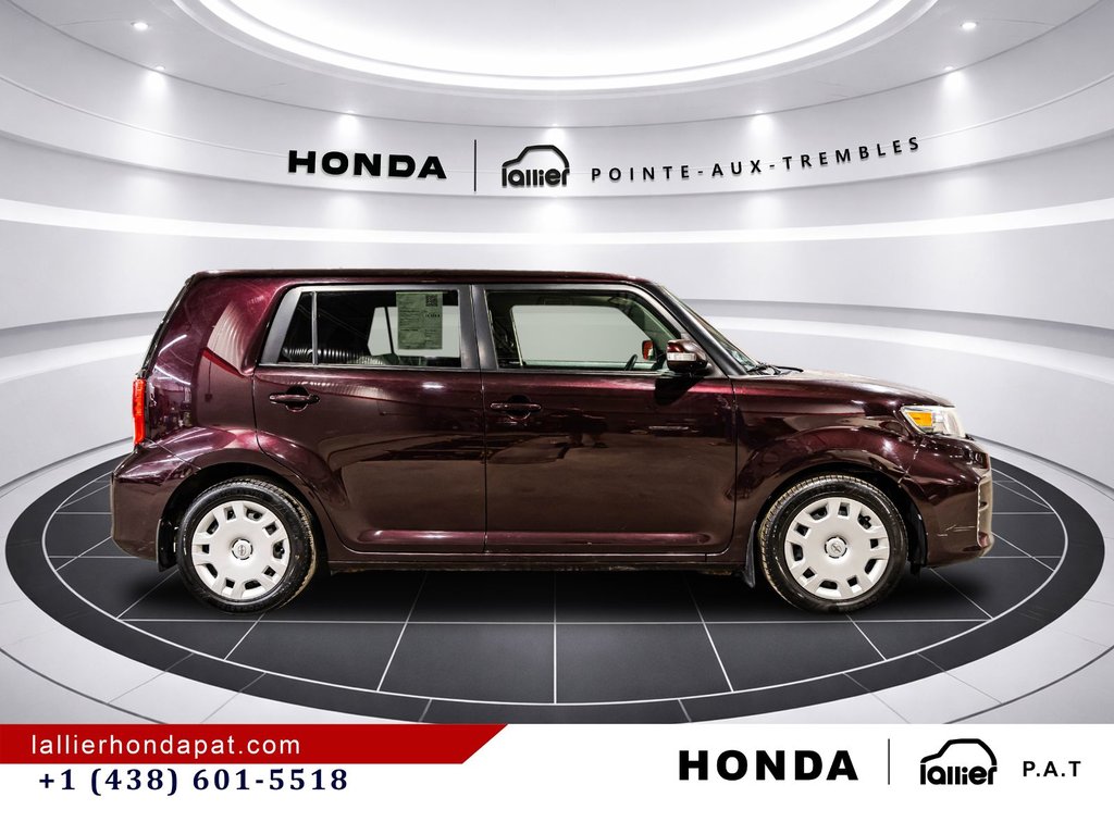 2015 Scion xB in Montreal, Quebec - 8 - w1024h768px