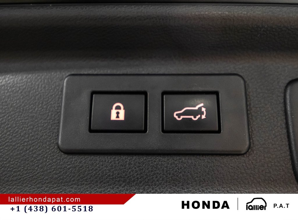 2023 Subaru Forester Limited in Montreal, Quebec - 15 - w1024h768px