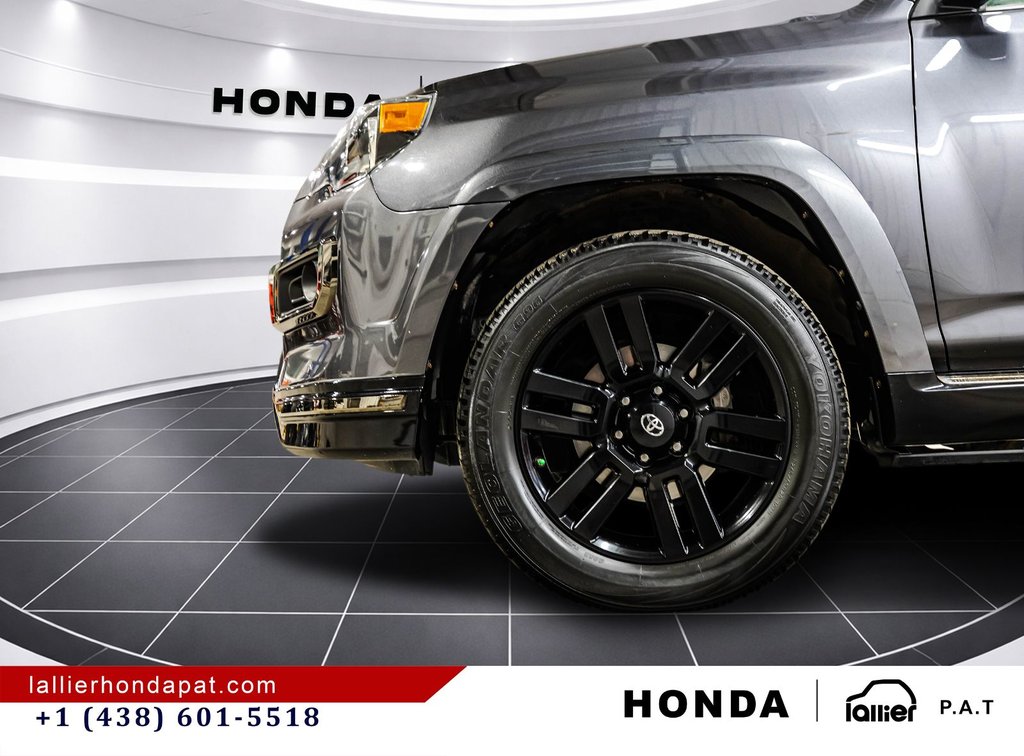2021 Toyota 4Runner NIGHTSHADE in Montreal, Quebec - 10 - w1024h768px