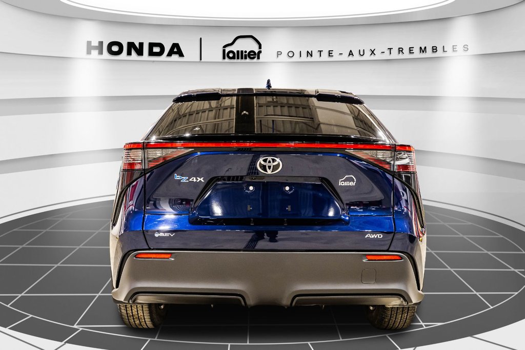 2025 Toyota bZ4X XLE in Montréal, Quebec - 6 - w1024h768px