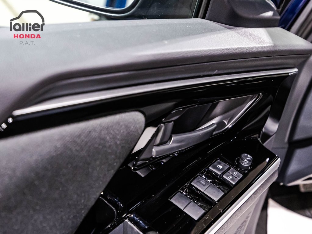 2025 Toyota bZ4X XLE in Montréal, Quebec - 11 - w1024h768px