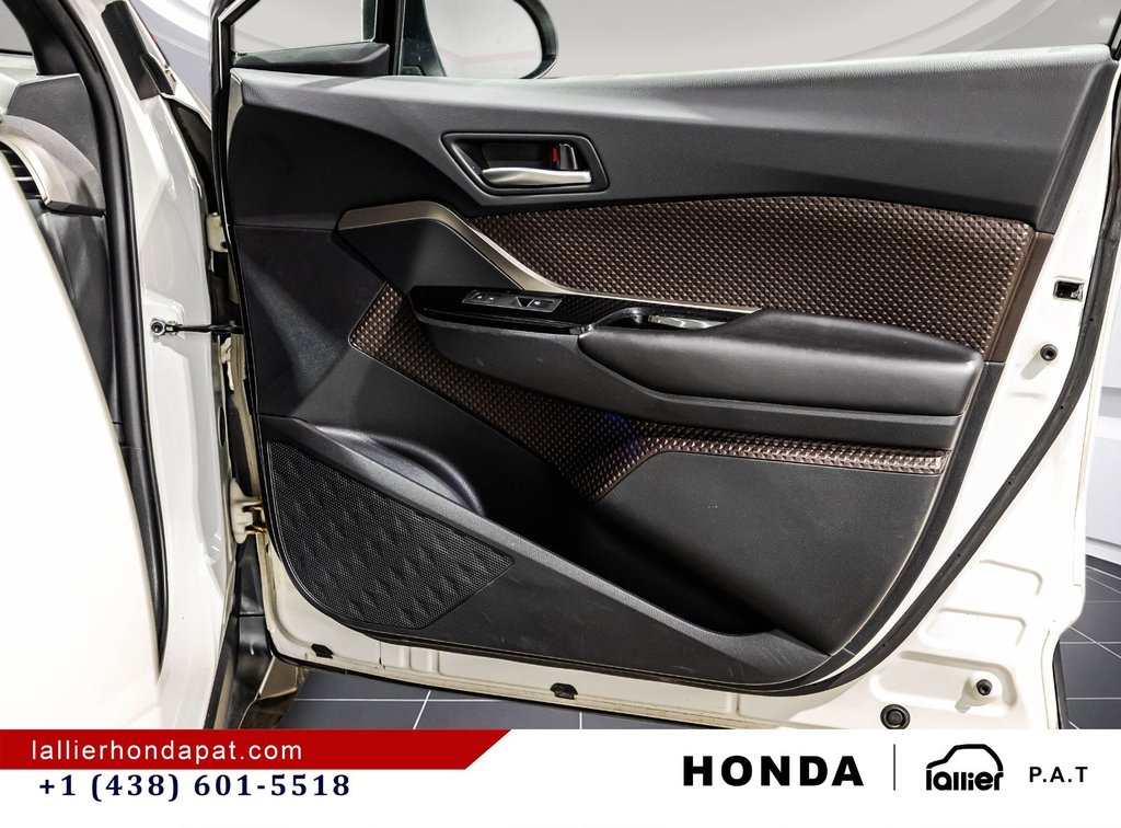 Toyota C-HR LIMITED 2019 à Montréal, Québec - 14 - w1024h768px