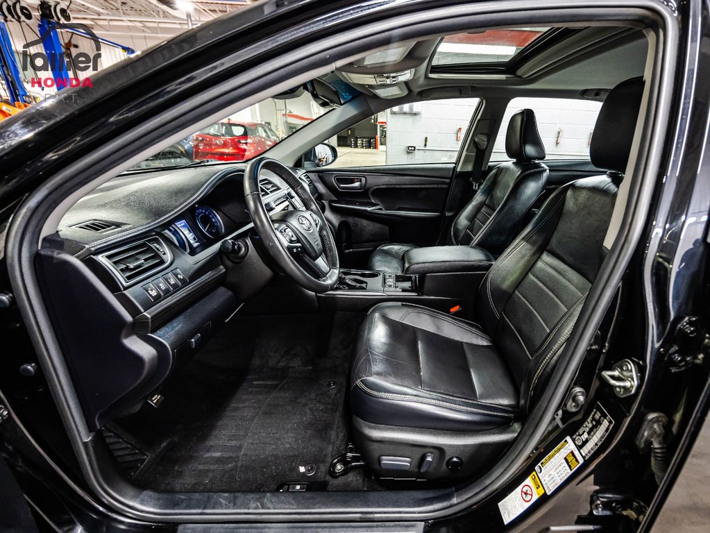 2017 Toyota Camry Hybrid XLE HYBIDE POUR L'ÉCONOMIE ET LA DISTANCE in , Quebec - 19 - w1024h768px