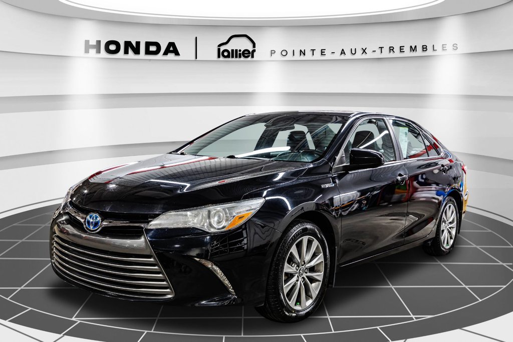 2017 Toyota Camry Hybrid XLE HYBIDE POUR L'ÉCONOMIE ET LA DISTANCE in , Quebec - 3 - w1024h768px