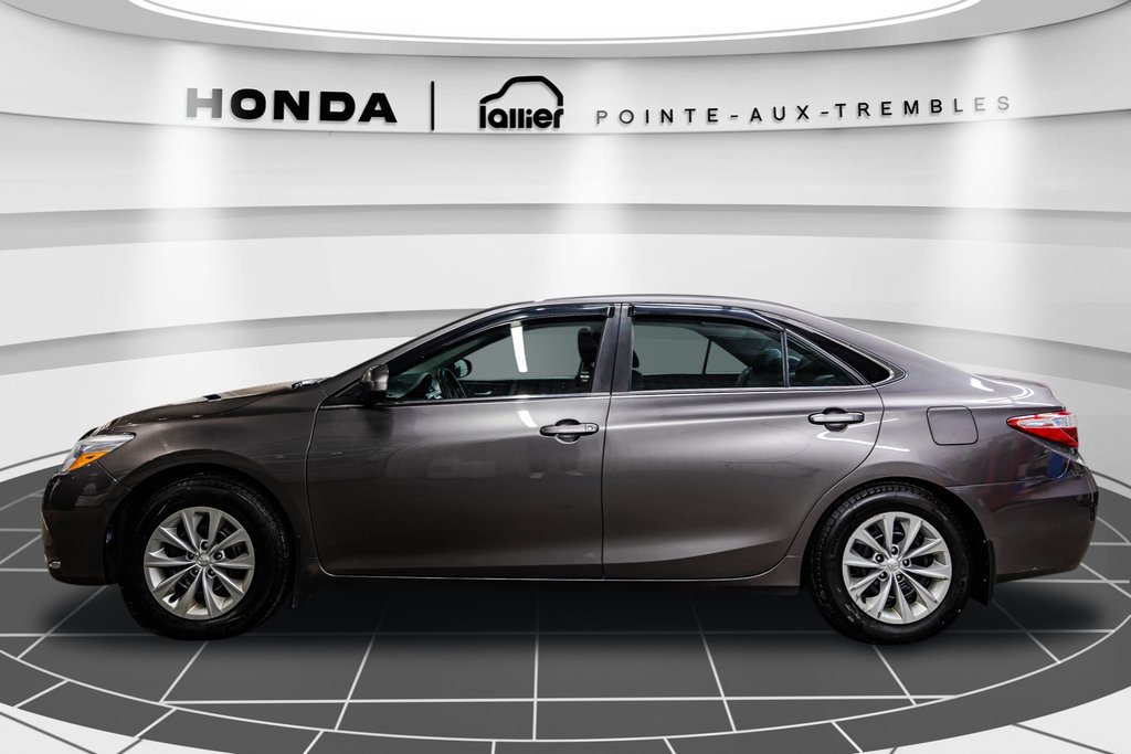 Toyota Camry LE AUTOMATIQUE 2017 à , Québec - 4 - w1024h768px