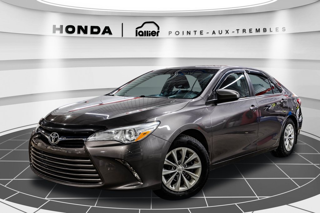 Toyota Camry LE AUTOMATIQUE 2017 à , Québec - 1 - w1024h768px