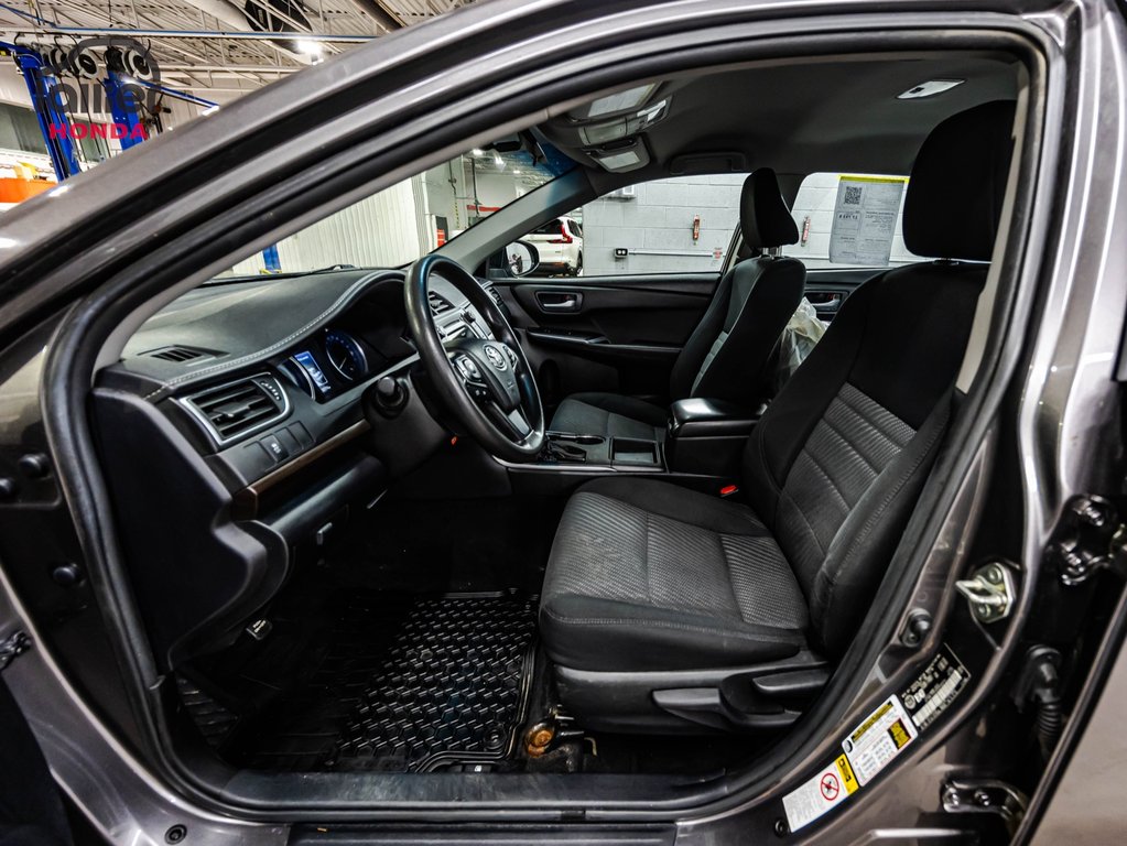 Toyota Camry LE AUTOMATIQUE 2017 à , Québec - 17 - w1024h768px