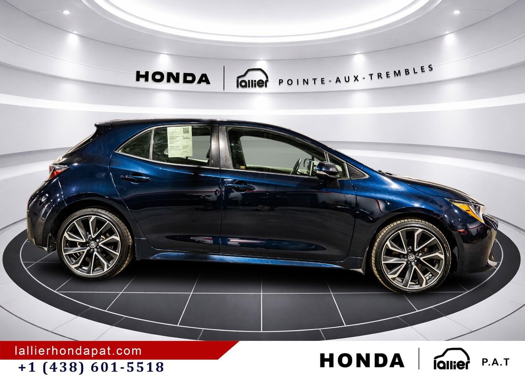 2020 Toyota Corolla Hatchback SE in Montréal, Quebec - 8 - w1024h768px