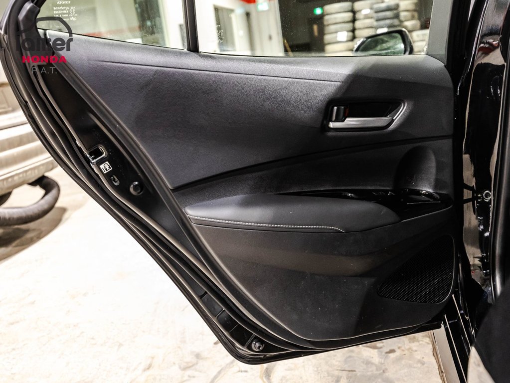 Toyota Corolla Hatchback SE 2025 à Montréal, Québec - 12 - w1024h768px