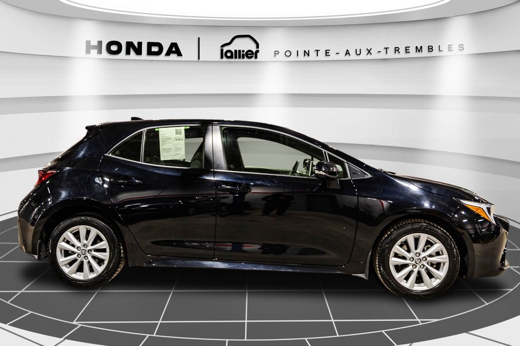Toyota Corolla Hatchback SE 2025 à Montréal, Québec - 8 - w1024h768px