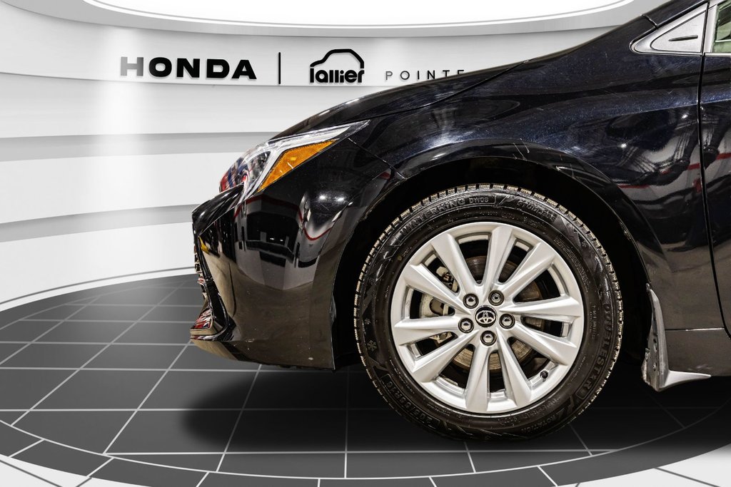 Toyota Corolla Hatchback SE 2025 à Montréal, Québec - 10 - w1024h768px