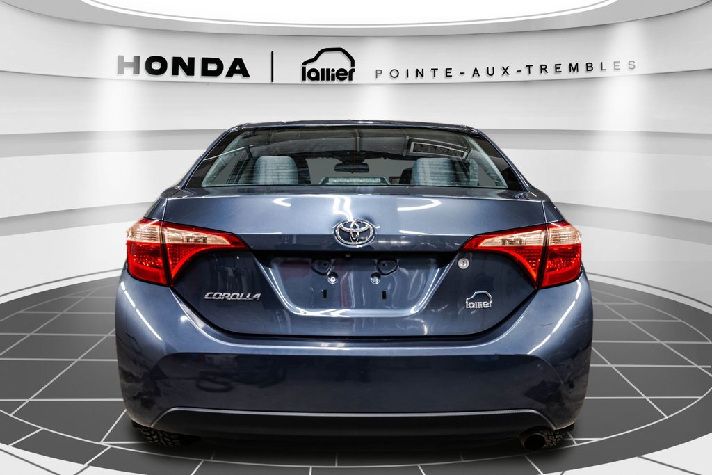 2018 Toyota Corolla in Montréal, Quebec - 6 - w1024h768px