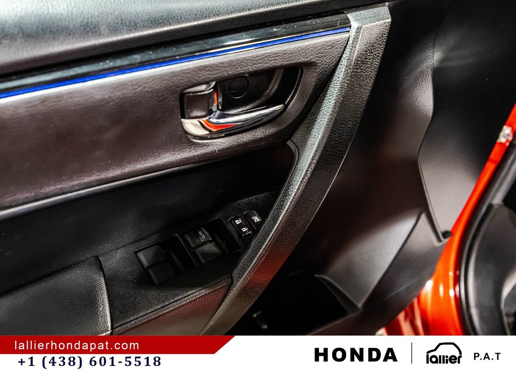Toyota Corolla SE 2018 à Montréal, Québec - 11 - w1024h768px