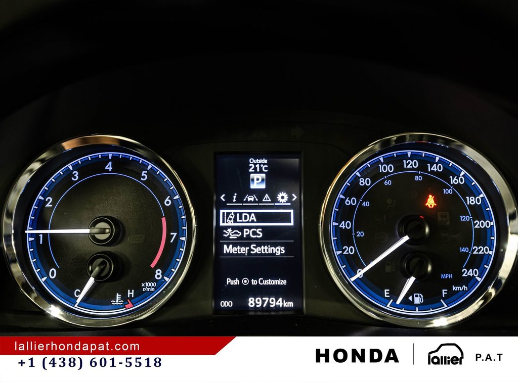 2018 Toyota Corolla SE in Montréal, Quebec - 23 - w1024h768px