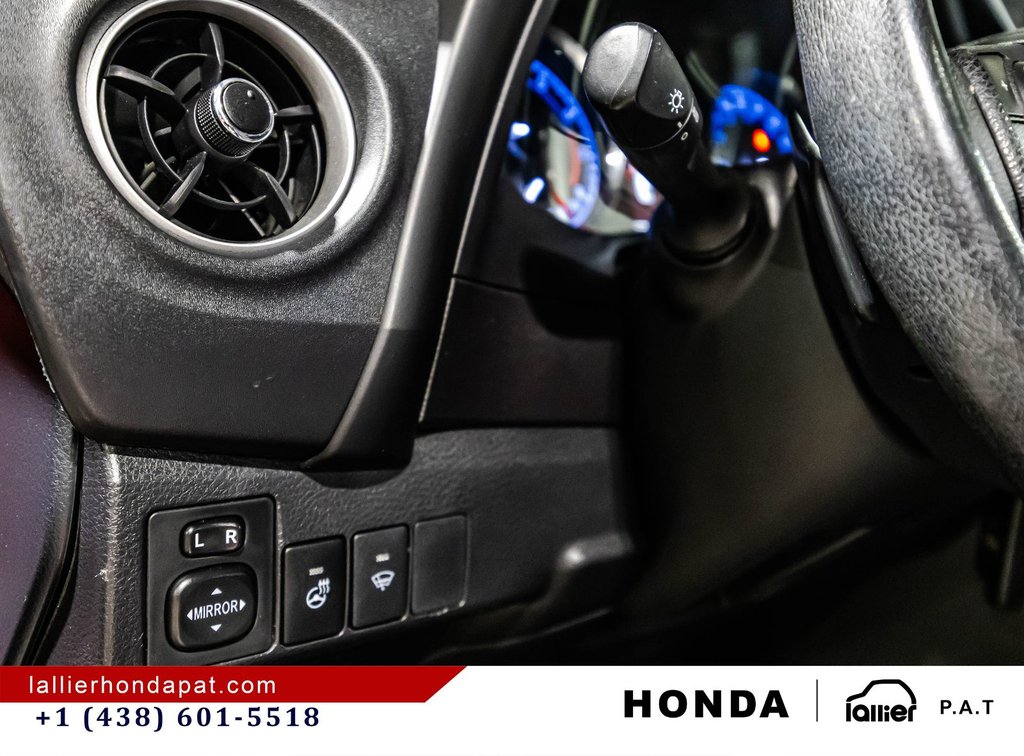 Toyota Corolla SE 2018 à Montréal, Québec - 21 - w1024h768px